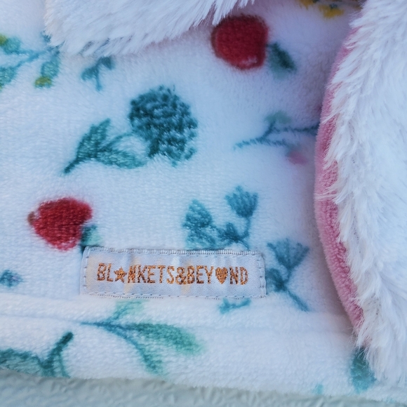 Blankets & Beyond Nunu Bunny Rabbit Plush with Apples & Flower Blanket Lovey - Picture 4 of 4